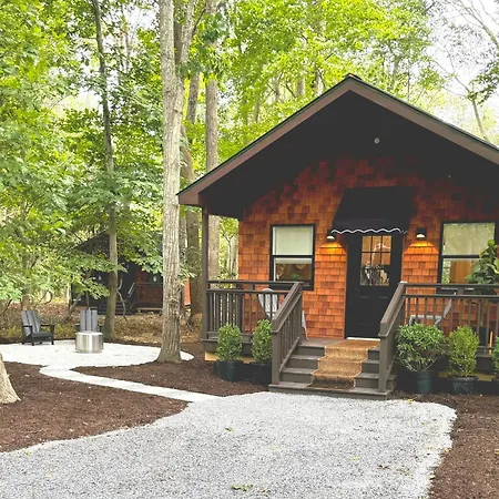 North Fork Cottages & Rv Resort